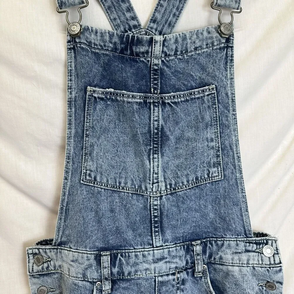 H&M Jean‎ Overalls Women's Distressed Denim Shorts Streetwear Size 4 100% Cotton